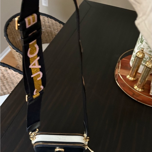 Marc Jacob’s Black Crossbody Bag - Picture 3 of 9